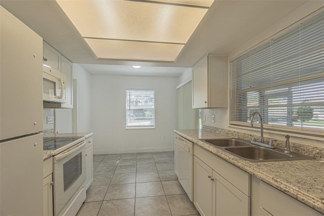 1235 WATERVIEW BOULEVARD, LAKELAND, Florida 33801, 2 Bedrooms Bedrooms, ,2 BathroomsBathrooms,Residential,For Sale,WATERVIEW,L4928647