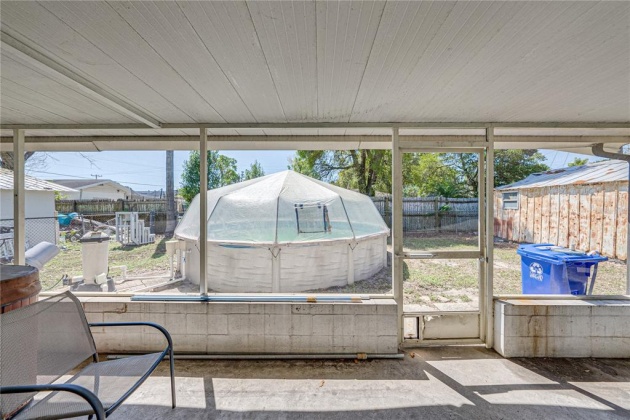 1741 HUNTINGTON STREET, LAKELAND, Florida 33801, 4 Bedrooms Bedrooms, ,2 BathroomsBathrooms,Residential,For Sale,HUNTINGTON,L4928732