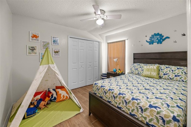 41 MONTANA AVENUE, DAVENPORT, Florida 33897, 3 Bedrooms Bedrooms, ,2 BathroomsBathrooms,Residential,For Sale,MONTANA,O5993812