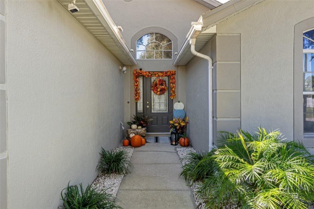 41 MONTANA AVENUE, DAVENPORT, Florida 33897, 3 Bedrooms Bedrooms, ,2 BathroomsBathrooms,Residential,For Sale,MONTANA,O5993812