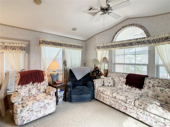 322 BROKEN WOODS BOULEVARD, DAVENPORT, Florida 33837, 1 Bedroom Bedrooms, ,1 BathroomBathrooms,Residential,For Sale,BROKEN WOODS,S5060830