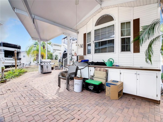 322 BROKEN WOODS BOULEVARD, DAVENPORT, Florida 33837, 1 Bedroom Bedrooms, ,1 BathroomBathrooms,Residential,For Sale,BROKEN WOODS,S5060830
