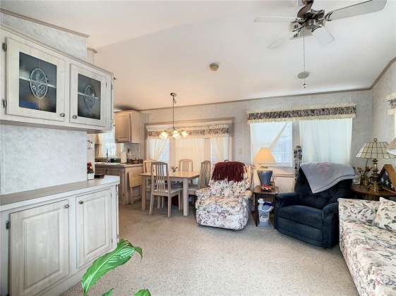 322 BROKEN WOODS BOULEVARD, DAVENPORT, Florida 33837, 1 Bedroom Bedrooms, ,1 BathroomBathrooms,Residential,For Sale,BROKEN WOODS,S5060830