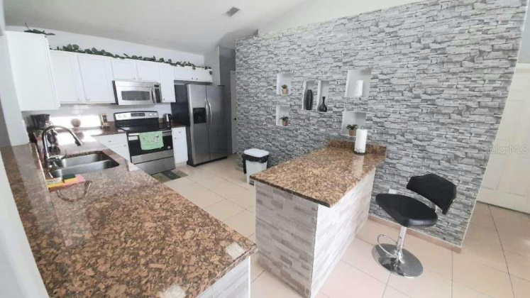 247 OAK CHASE PLACE, DAVENPORT, Florida 33896, 3 Bedrooms Bedrooms, ,3 BathroomsBathrooms,Residential,For Sale,OAK CHASE,O6004940