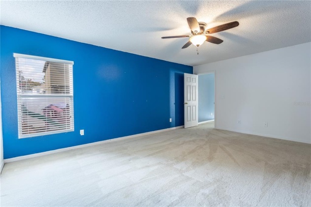 654 LINNET COURT, POINCIANA, Florida 34759, 3 Bedrooms Bedrooms, ,2 BathroomsBathrooms,Residential,For Sale,LINNET,S5064381