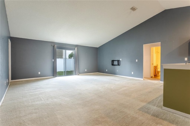 654 LINNET COURT, POINCIANA, Florida 34759, 3 Bedrooms Bedrooms, ,2 BathroomsBathrooms,Residential,For Sale,LINNET,S5064381