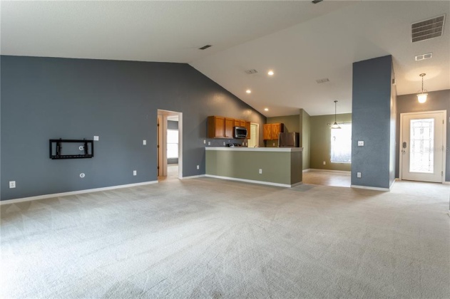 654 LINNET COURT, POINCIANA, Florida 34759, 3 Bedrooms Bedrooms, ,2 BathroomsBathrooms,Residential,For Sale,LINNET,S5064381
