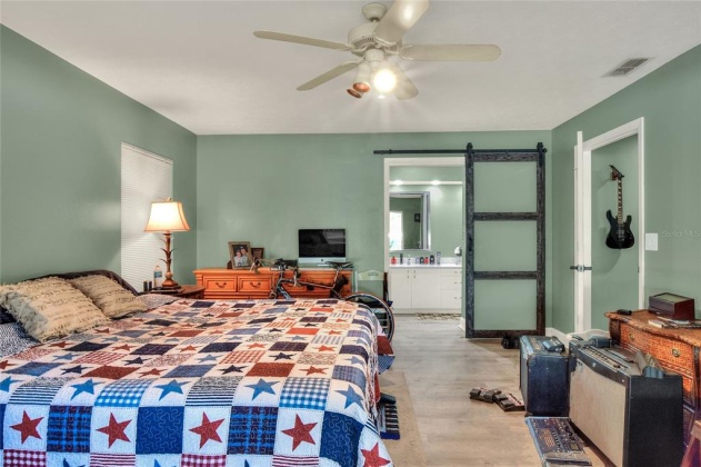 838 WOODWARD STREET, LAKELAND, Florida 33803, 4 Bedrooms Bedrooms, ,4 BathroomsBathrooms,Residential,For Sale,WOODWARD,L4928672