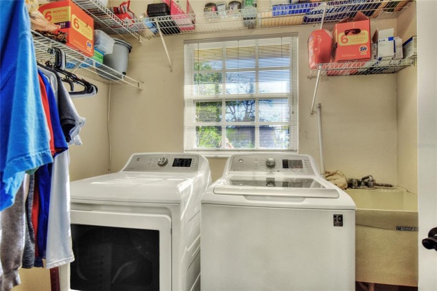 838 WOODWARD STREET, LAKELAND, Florida 33803, 4 Bedrooms Bedrooms, ,4 BathroomsBathrooms,Residential,For Sale,WOODWARD,L4928672