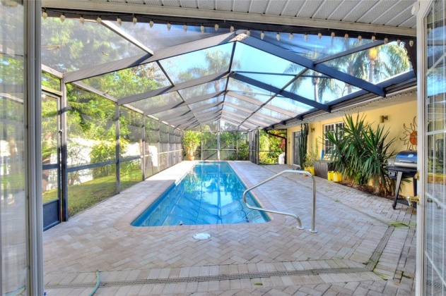 838 WOODWARD STREET, LAKELAND, Florida 33803, 4 Bedrooms Bedrooms, ,4 BathroomsBathrooms,Residential,For Sale,WOODWARD,L4928672