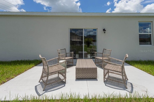 517 FINCH LANE, POINCIANA, Florida 34759, 3 Bedrooms Bedrooms, ,2 BathroomsBathrooms,Residential,For Sale,FINCH,O6011973