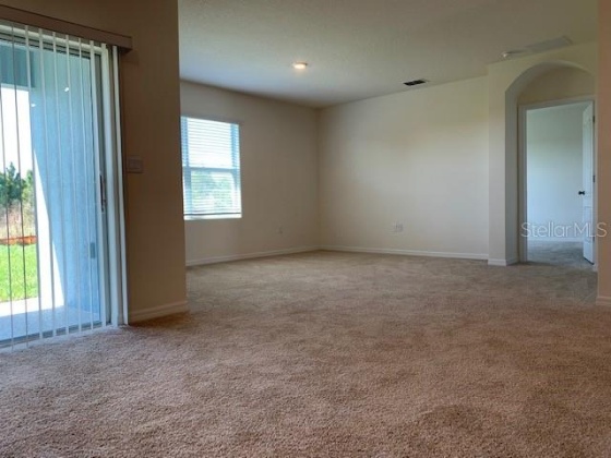1467 FOX SQUIRREL DRIVE, DAVENPORT, Florida 33897, 4 Bedrooms Bedrooms, ,2 BathroomsBathrooms,Rental Properties,For Sale,FOX SQUIRREL,S5064611