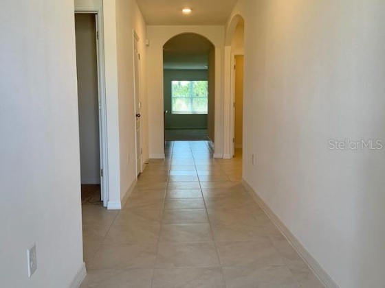 1467 FOX SQUIRREL DRIVE, DAVENPORT, Florida 33897, 4 Bedrooms Bedrooms, ,2 BathroomsBathrooms,Rental Properties,For Sale,FOX SQUIRREL,S5064611