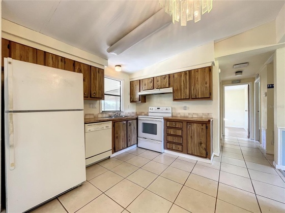 2526 ARIANA STREET, LAKELAND, Florida 33803, 3 Bedrooms Bedrooms, ,2 BathroomsBathrooms,Residential,For Sale,ARIANA,L4928526