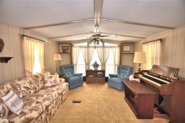 251 PATTERSON ROAD, HAINES CITY, Florida 33844, 1 Bedroom Bedrooms, ,2 BathroomsBathrooms,Residential,For Sale,PATTERSON,P4919980