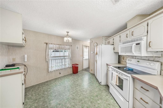 8950 SOUTHSHORE COURT, POLK CITY, Florida 33868, 2 Bedrooms Bedrooms, ,2 BathroomsBathrooms,Residential,For Sale,SOUTHSHORE,P4919989