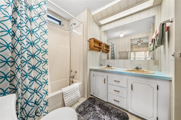 8950 SOUTHSHORE COURT, POLK CITY, Florida 33868, 2 Bedrooms Bedrooms, ,2 BathroomsBathrooms,Residential,For Sale,SOUTHSHORE,P4919989