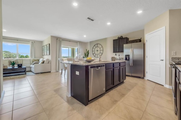 197 INMAN BOULEVARD, WINTER HAVEN, Florida 33881, 4 Bedrooms Bedrooms, ,2 BathroomsBathrooms,Residential,For Sale,INMAN,O6012219