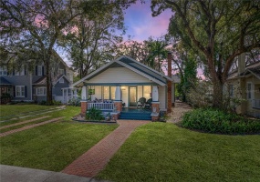 609 FRANK LLOYD WRIGHT WAY, LAKELAND, Florida 33803, 3 Bedrooms Bedrooms, ,2 BathroomsBathrooms,Residential,For Sale,FRANK LLOYD WRIGHT,L4928142