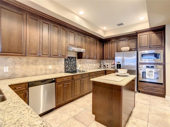 1679 LAKE SIDE AVENUE, DAVENPORT, Florida 33837, 4 Bedrooms Bedrooms, ,3 BathroomsBathrooms,Residential,For Sale,LAKE SIDE,O6010953