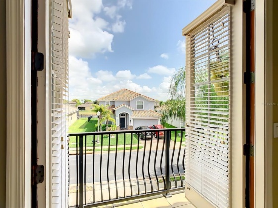 1679 LAKE SIDE AVENUE, DAVENPORT, Florida 33837, 4 Bedrooms Bedrooms, ,3 BathroomsBathrooms,Residential,For Sale,LAKE SIDE,O6010953