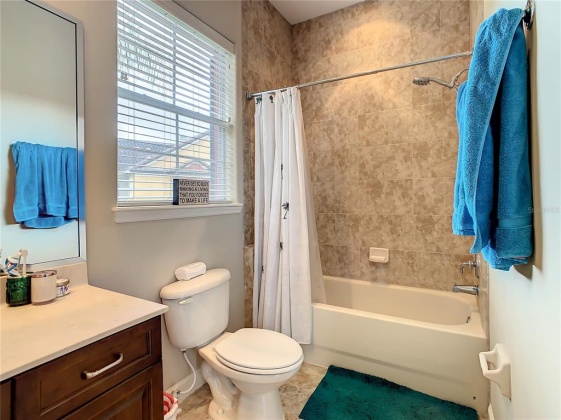 1679 LAKE SIDE AVENUE, DAVENPORT, Florida 33837, 4 Bedrooms Bedrooms, ,3 BathroomsBathrooms,Residential,For Sale,LAKE SIDE,O6010953