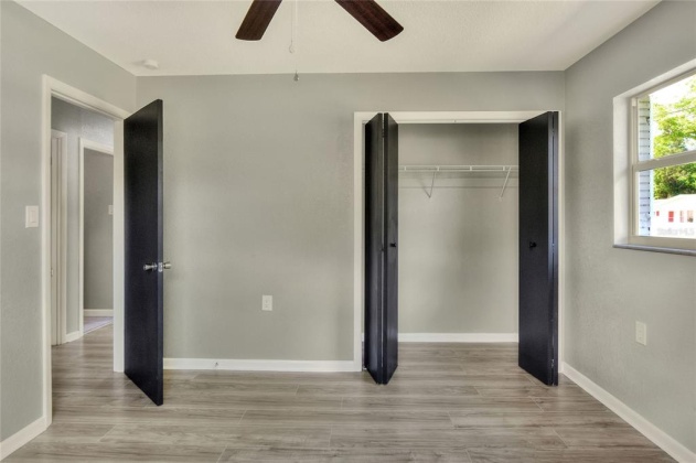 910 WINDSOR STREET, LAKELAND, Florida 33803, 4 Bedrooms Bedrooms, ,2 BathroomsBathrooms,Residential,For Sale,WINDSOR,P4920007