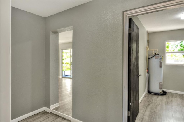 910 WINDSOR STREET, LAKELAND, Florida 33803, 4 Bedrooms Bedrooms, ,2 BathroomsBathrooms,Residential,For Sale,WINDSOR,P4920007