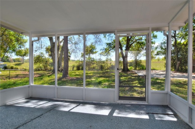 910 WINDSOR STREET, LAKELAND, Florida 33803, 4 Bedrooms Bedrooms, ,2 BathroomsBathrooms,Residential,For Sale,WINDSOR,P4920007