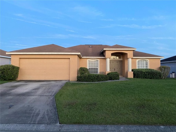 3274 PEBBLEBROOKE BOULEVARD, LAKELAND, Florida 33810, 3 Bedrooms Bedrooms, ,2 BathroomsBathrooms,Residential,For Sale,PEBBLEBROOKE,W7840434