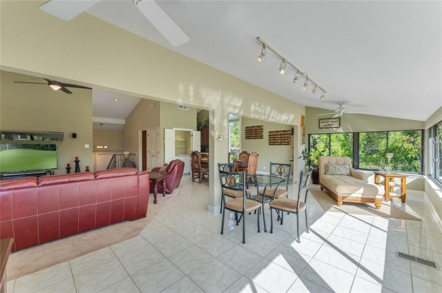 54 NOTTINGHAM WAY, HAINES CITY, Florida 33844, 4 Bedrooms Bedrooms, ,2 BathroomsBathrooms,Residential,For Sale,NOTTINGHAM,O6007301