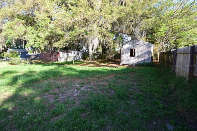 104 KIM STREET, AUBURNDALE, Florida 33823, 3 Bedrooms Bedrooms, ,1 BathroomBathrooms,Residential,For Sale,KIM,L4928761
