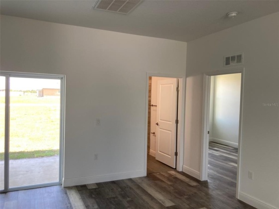 301 CIMARRON COURT, POINCIANA, Florida 34759, 4 Bedrooms Bedrooms, ,3 BathroomsBathrooms,Residential,For Sale,CIMARRON,O6012466