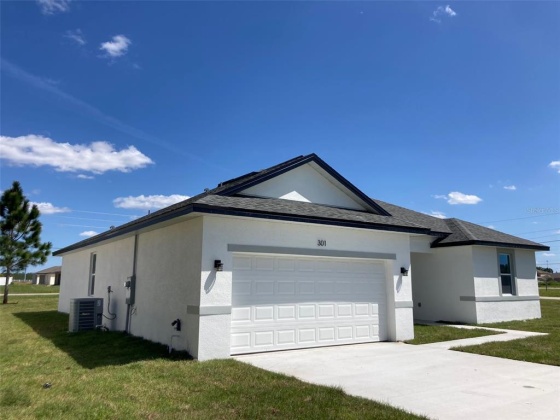 301 CIMARRON COURT, POINCIANA, Florida 34759, 4 Bedrooms Bedrooms, ,3 BathroomsBathrooms,Residential,For Sale,CIMARRON,O6012466