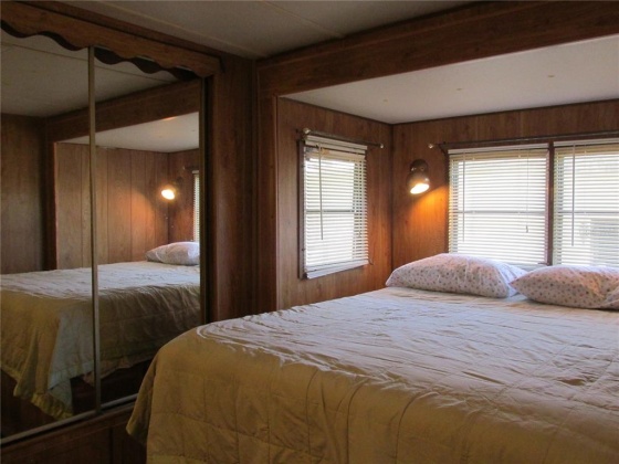 32 SILVERSIDES, LAKE WALES, Florida 33853, 1 Bedroom Bedrooms, ,1 BathroomBathrooms,Residential,For Sale,SILVERSIDES,K4901696