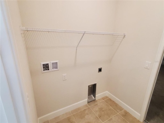 1105 BERRY LANE, DAVENPORT, Florida 33837, 3 Bedrooms Bedrooms, ,2 BathroomsBathrooms,Residential,For Sale,BERRY,P4920014