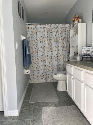 325 RESERVE DRIVE, DAVENPORT, Florida 33896, 5 Bedrooms Bedrooms, ,3 BathroomsBathrooms,Residential,For Sale,RESERVE,S5063111