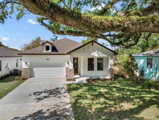 LAKELAND, Florida 33803, 3 Bedrooms Bedrooms, ,2 BathroomsBathrooms,Residential,For Sale,J943758