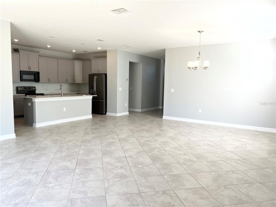 3733 CORTLAND DRIVE, DAVENPORT, Florida 33837, 4 Bedrooms Bedrooms, ,3 BathroomsBathrooms,Rental Properties,For Sale,CORTLAND,O6011974