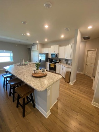 248 WALKERS POINT DRIVE, AUBURNDALE, Florida 33823, 5 Bedrooms Bedrooms, ,3 BathroomsBathrooms,Residential,For Sale,WALKERS POINT,O6012040