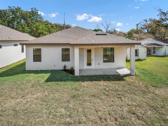LAKELAND, Florida 33803, 3 Bedrooms Bedrooms, ,2 BathroomsBathrooms,Residential,For Sale,J943815