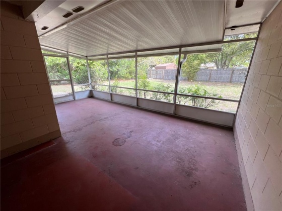 1105 YARNELL AVENUE, LAKE WALES, Florida 33853, 3 Bedrooms Bedrooms, ,2 BathroomsBathrooms,Residential,For Sale,YARNELL,P4919998