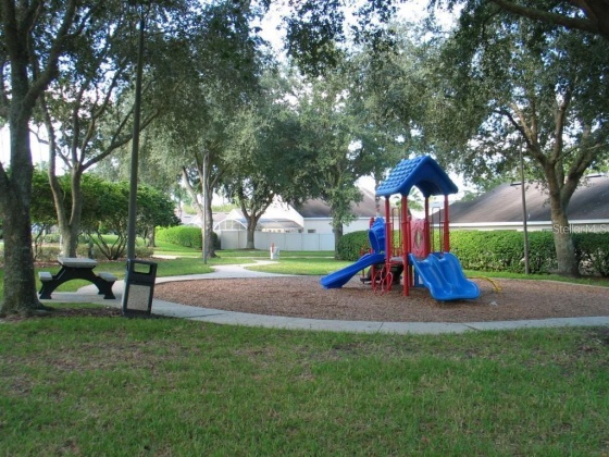 825 BLOOMINGDALE DRIVE, DAVENPORT, Florida 33897, 4 Bedrooms Bedrooms, ,3 BathroomsBathrooms,Rental Properties,For Sale,BLOOMINGDALE,U8156154