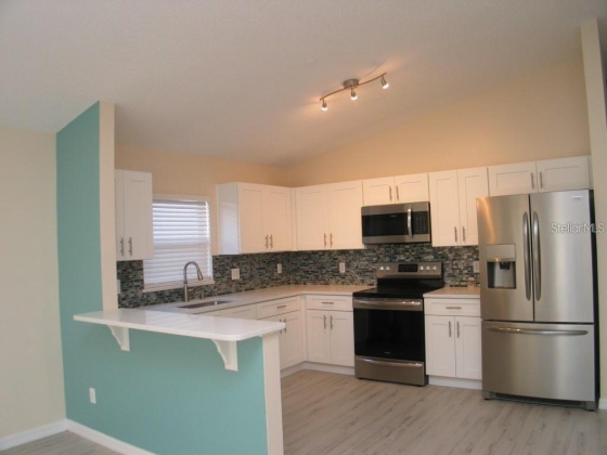 825 BLOOMINGDALE DRIVE, DAVENPORT, Florida 33897, 4 Bedrooms Bedrooms, ,3 BathroomsBathrooms,Rental Properties,For Sale,BLOOMINGDALE,U8156154