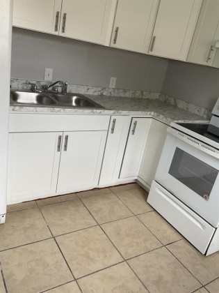 272 AVENUE A, WAVERLY, Florida 33877, 2 Bedrooms Bedrooms, ,1 BathroomBathrooms,Rental Properties,For Sale,AVENUE A,O6012669