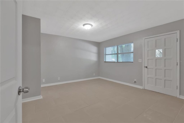 1133 HALCYON COURT, LAKELAND, Florida 33801, 5 Bedrooms Bedrooms, ,2 BathroomsBathrooms,Residential,For Sale,HALCYON,T3362244