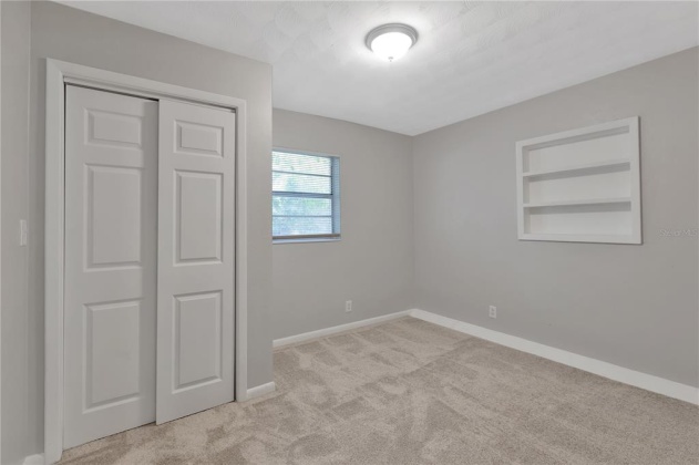 1133 HALCYON COURT, LAKELAND, Florida 33801, 5 Bedrooms Bedrooms, ,2 BathroomsBathrooms,Residential,For Sale,HALCYON,T3362244