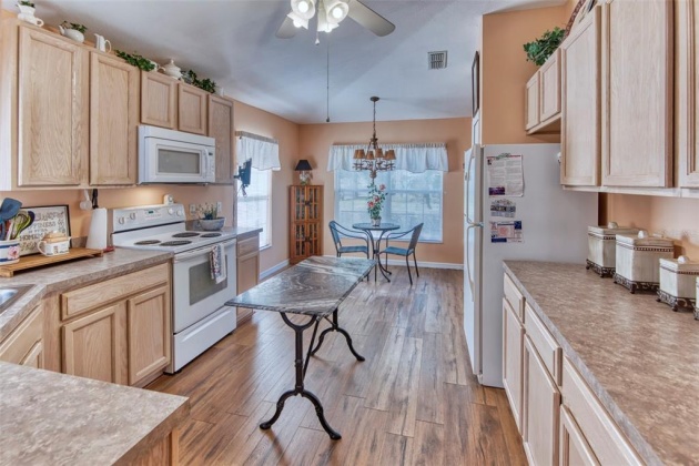 151 BELL TOWER CROSSING, POINCIANA, Florida 34759, 2 Bedrooms Bedrooms, ,2 BathroomsBathrooms,Residential,For Sale,BELL TOWER,S5064123
