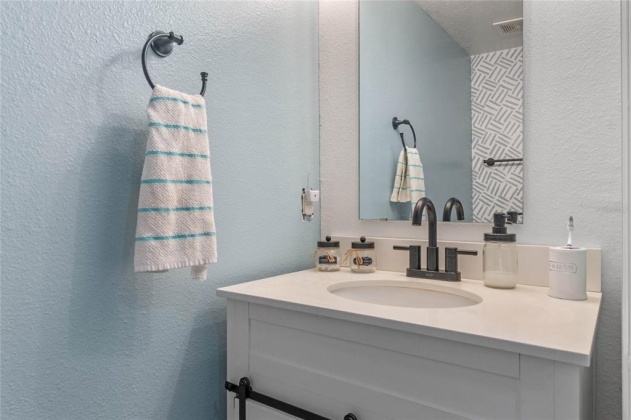1259 MYOPIA HUNT CLUB DRIVE, AUBURNDALE, Florida 33823, 4 Bedrooms Bedrooms, ,3 BathroomsBathrooms,Residential,For Sale,MYOPIA HUNT CLUB,L4928600