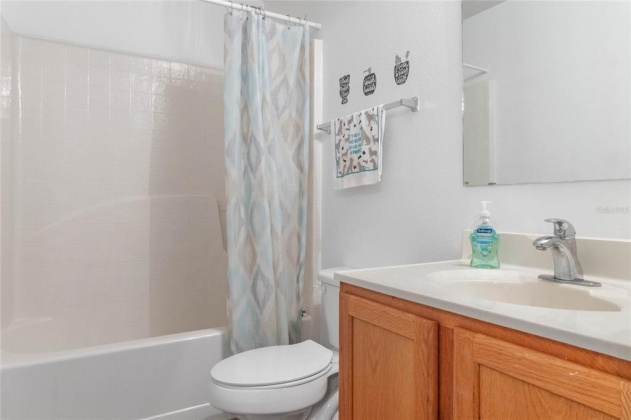 1259 MYOPIA HUNT CLUB DRIVE, AUBURNDALE, Florida 33823, 4 Bedrooms Bedrooms, ,3 BathroomsBathrooms,Residential,For Sale,MYOPIA HUNT CLUB,L4928600